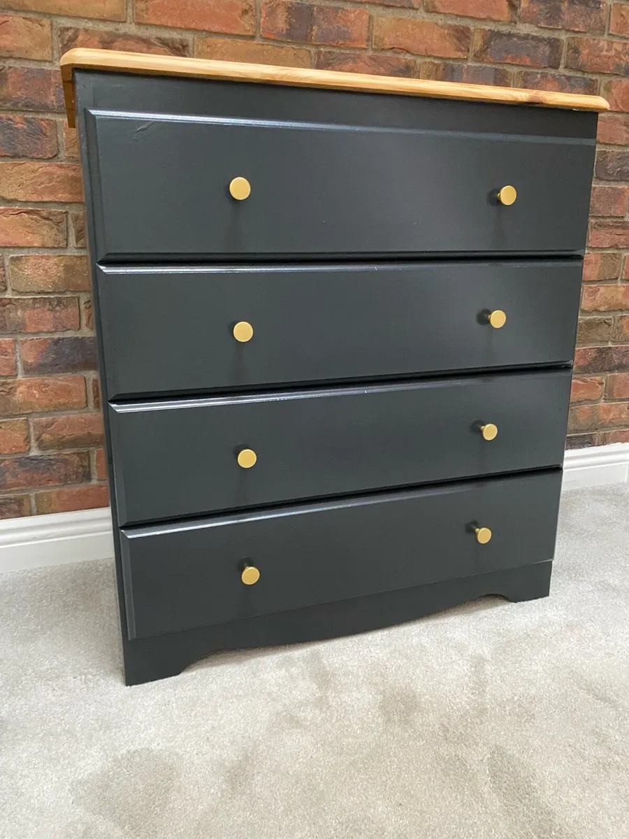 Pine Chest of Drawers - Image 1
