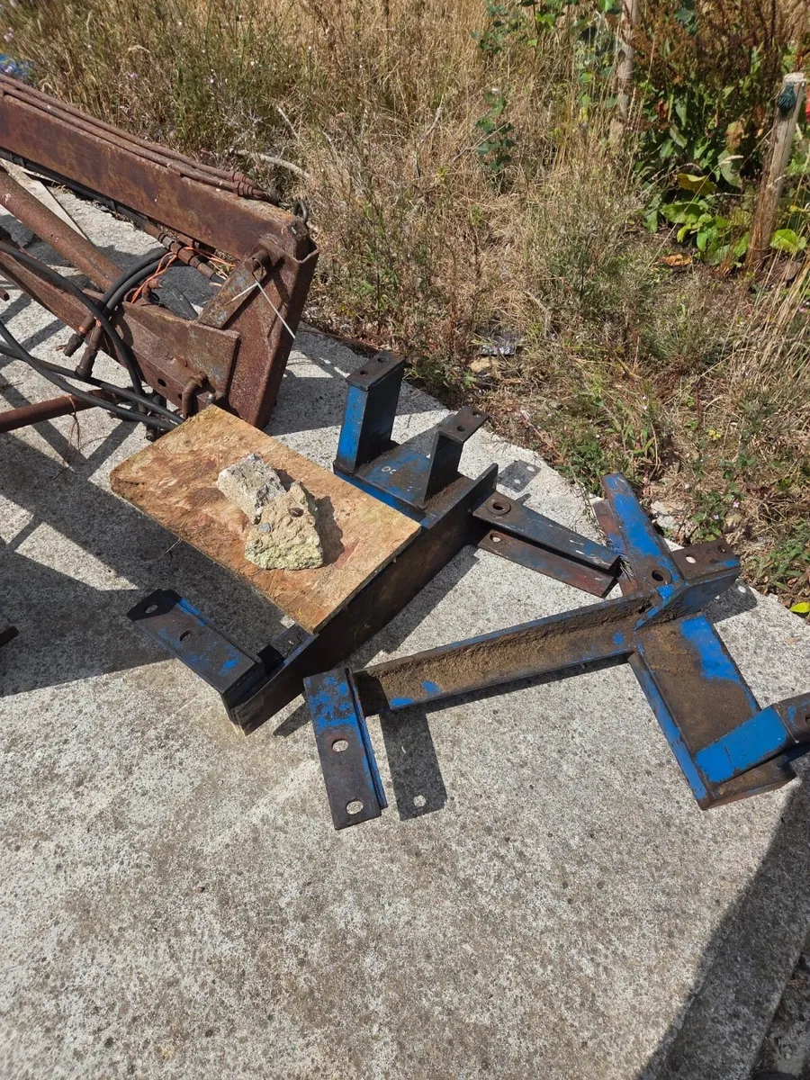 968 Tanco Loader - Image 4