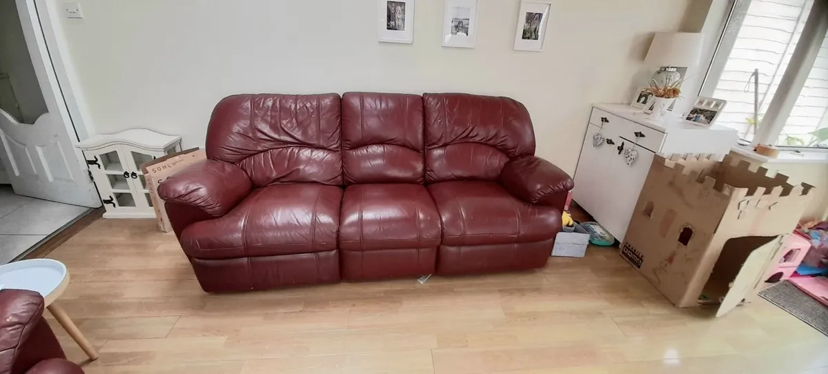 3 seater reclining sofa - Image 1