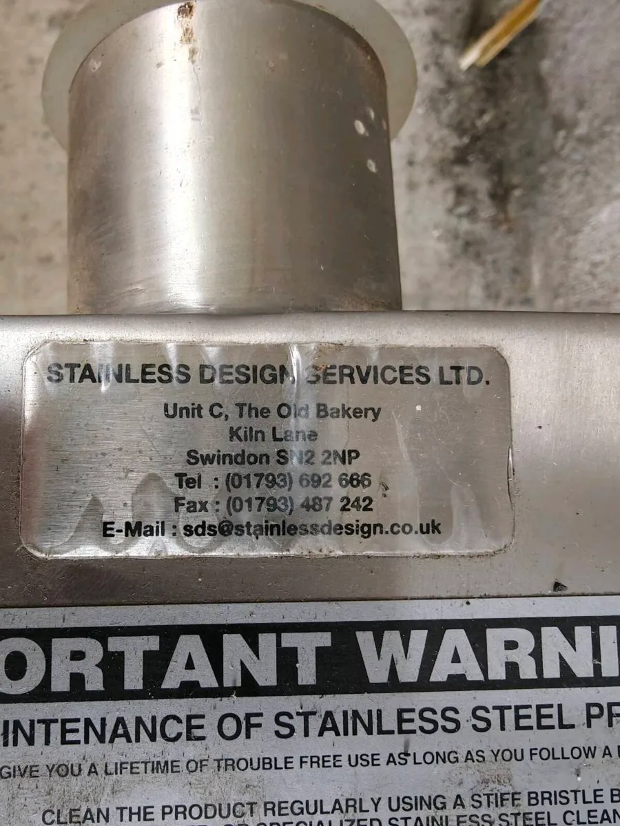 Stainless steel toilet - Image 2