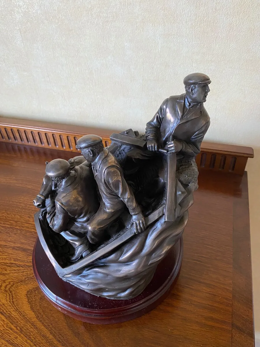 Ornaments - Image 1