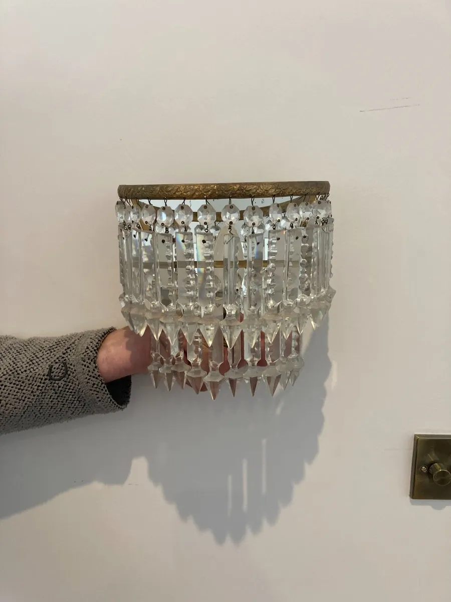 Vintage Wall Light - Crystal - Image 1