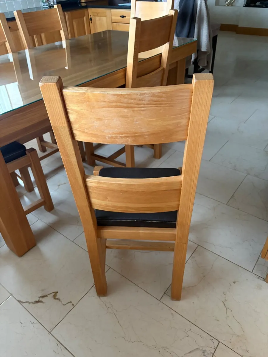 Oak Table and Chairs - Image 2