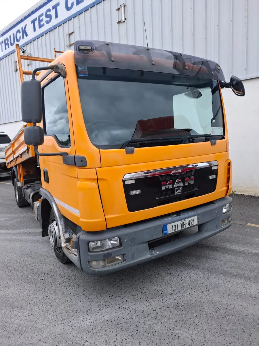 Man Tipper 7.5ton - Image 2