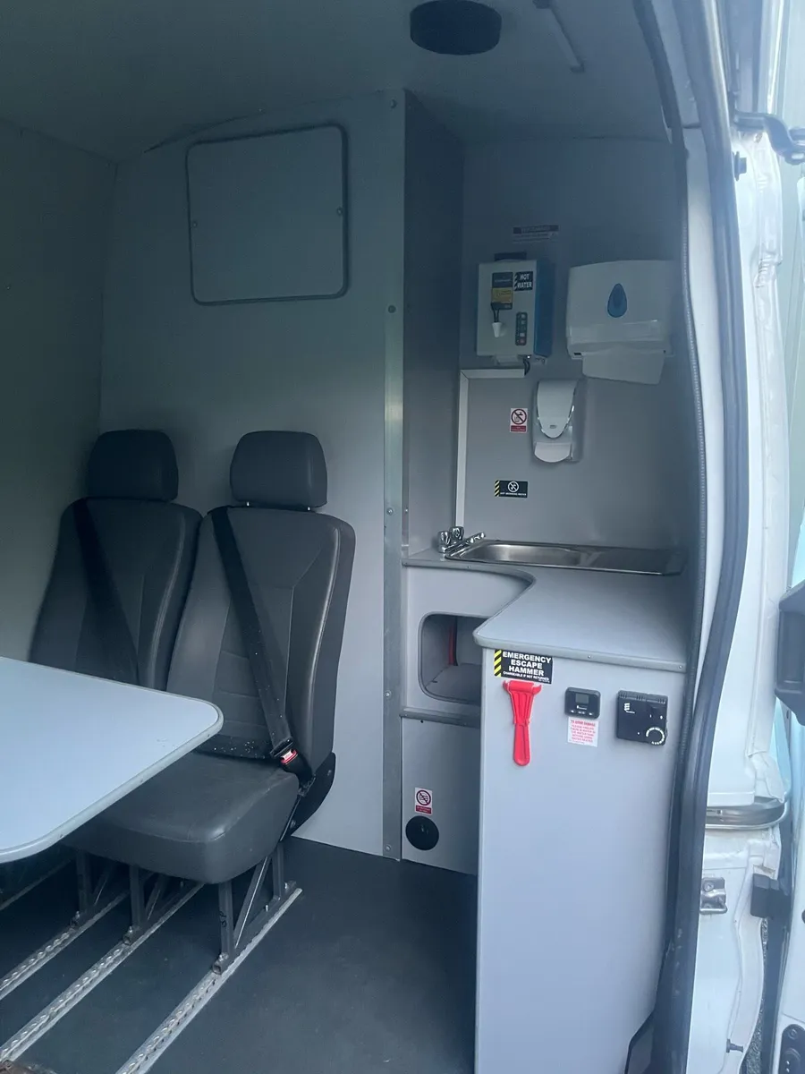 Ford transit welfare van - Image 4