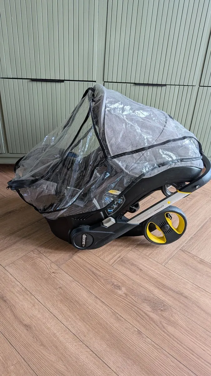 Doona Plus Car Seat & Stroller - Image 3