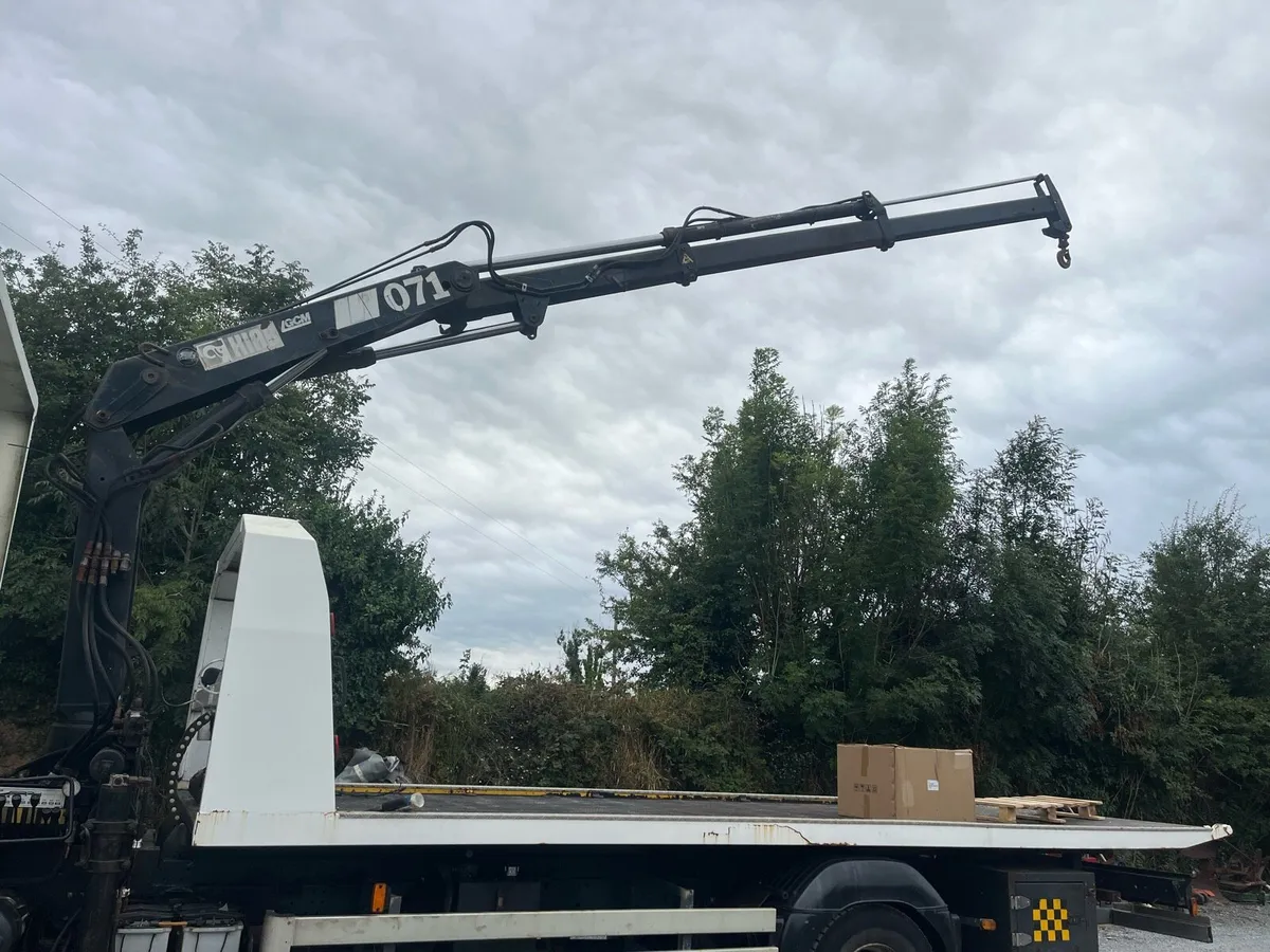 Iveco tilt and slide - Image 3