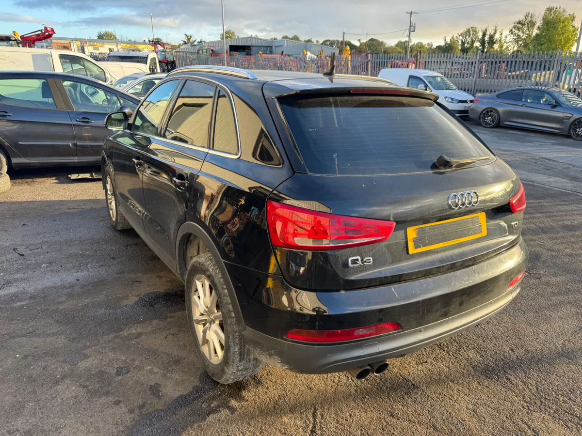2014 Audi Q3 2.0TDI BREAKING / PARTS - Image 3