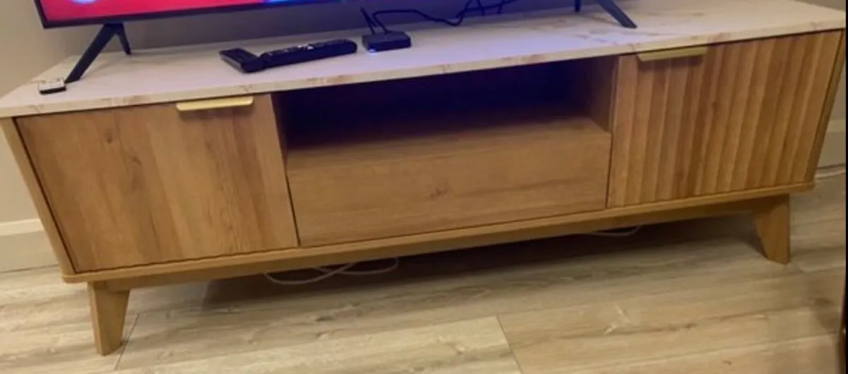 Tv Unit - Image 1
