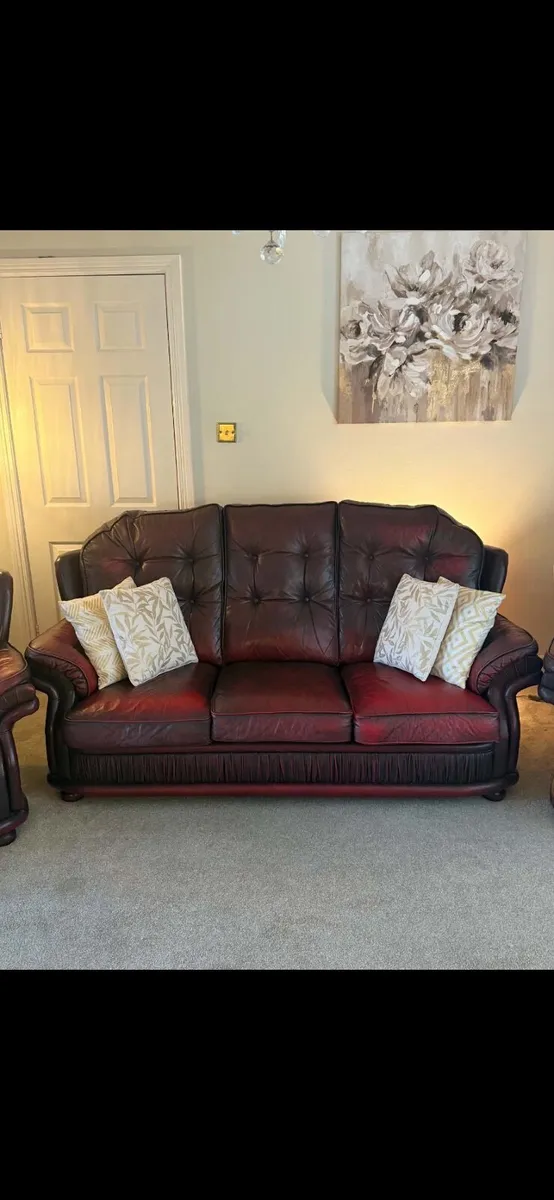 Chesterfield Couch 3 seater with 2 arm chairs - Image 1