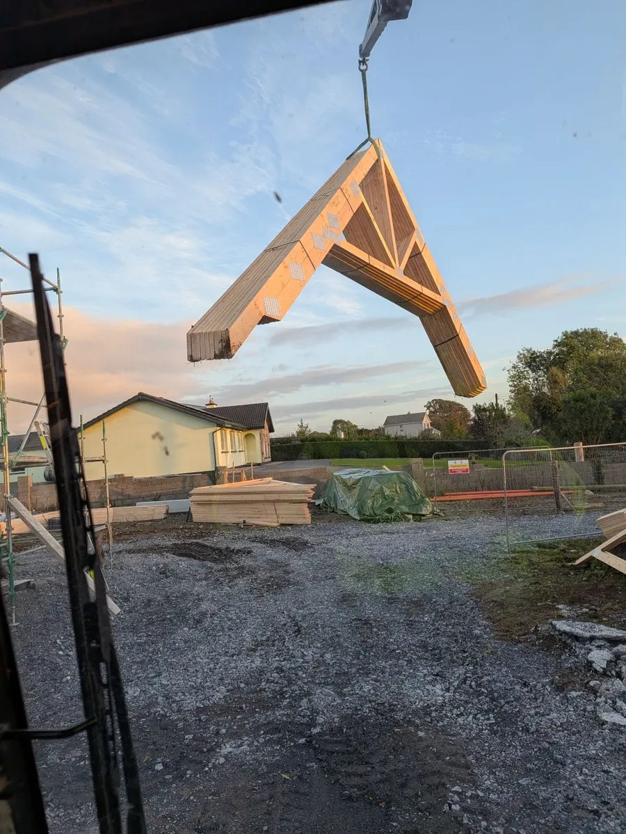 Hire - lifting jib 6-10 ton excavator - Image 2