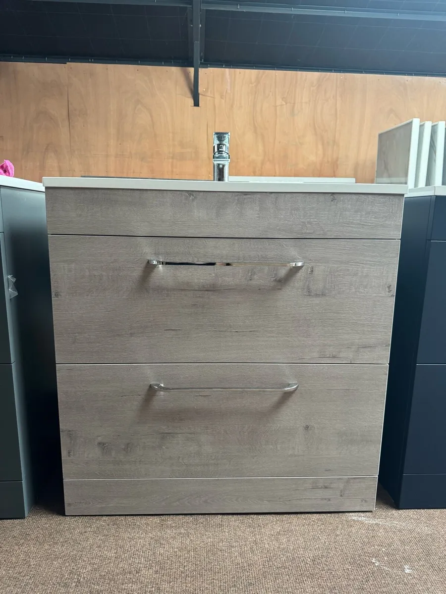 Clearance Deal - 800mm Grey Oak Vanity Unit & Tap - Image 1