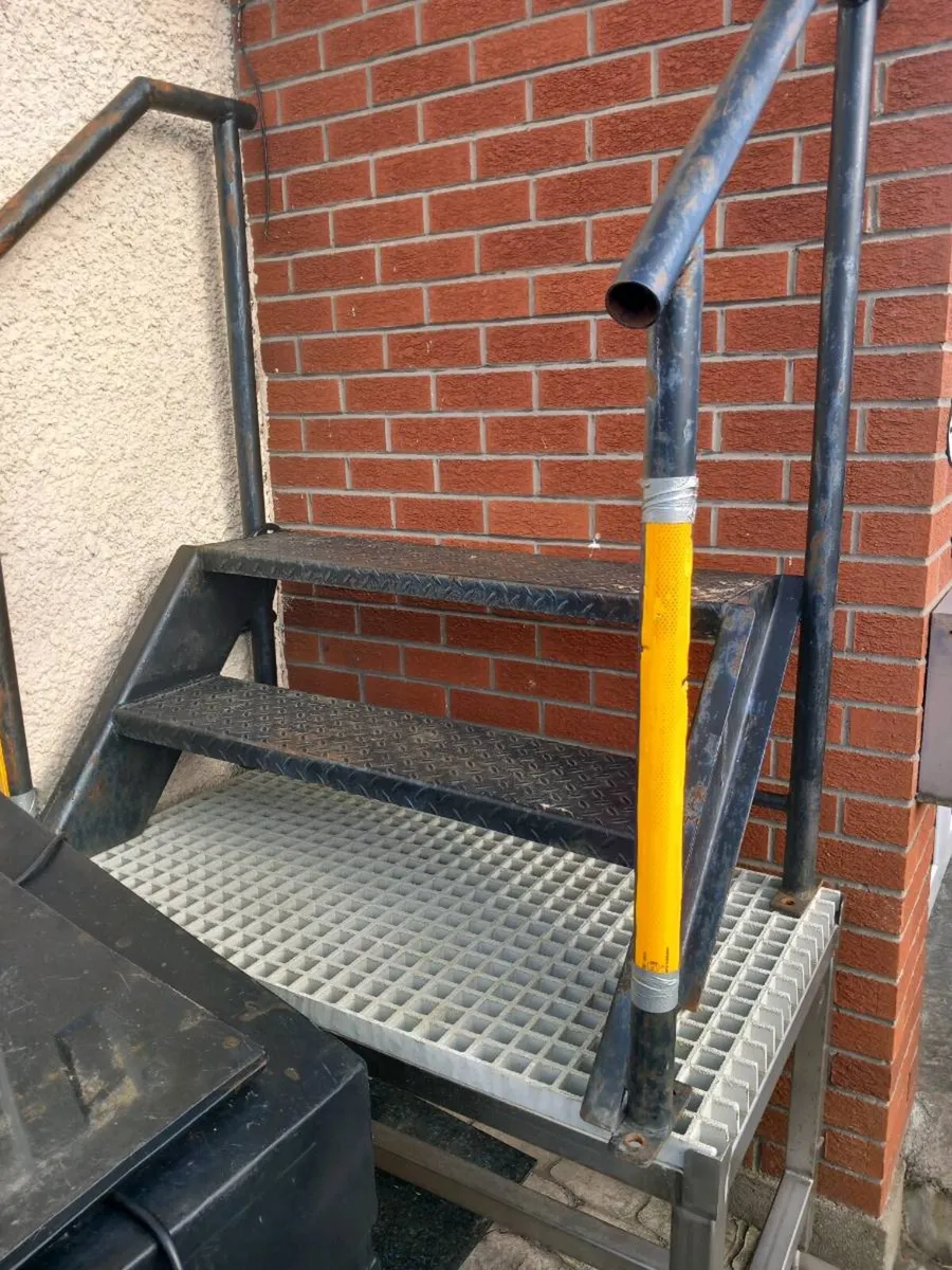 Steps - Image 1