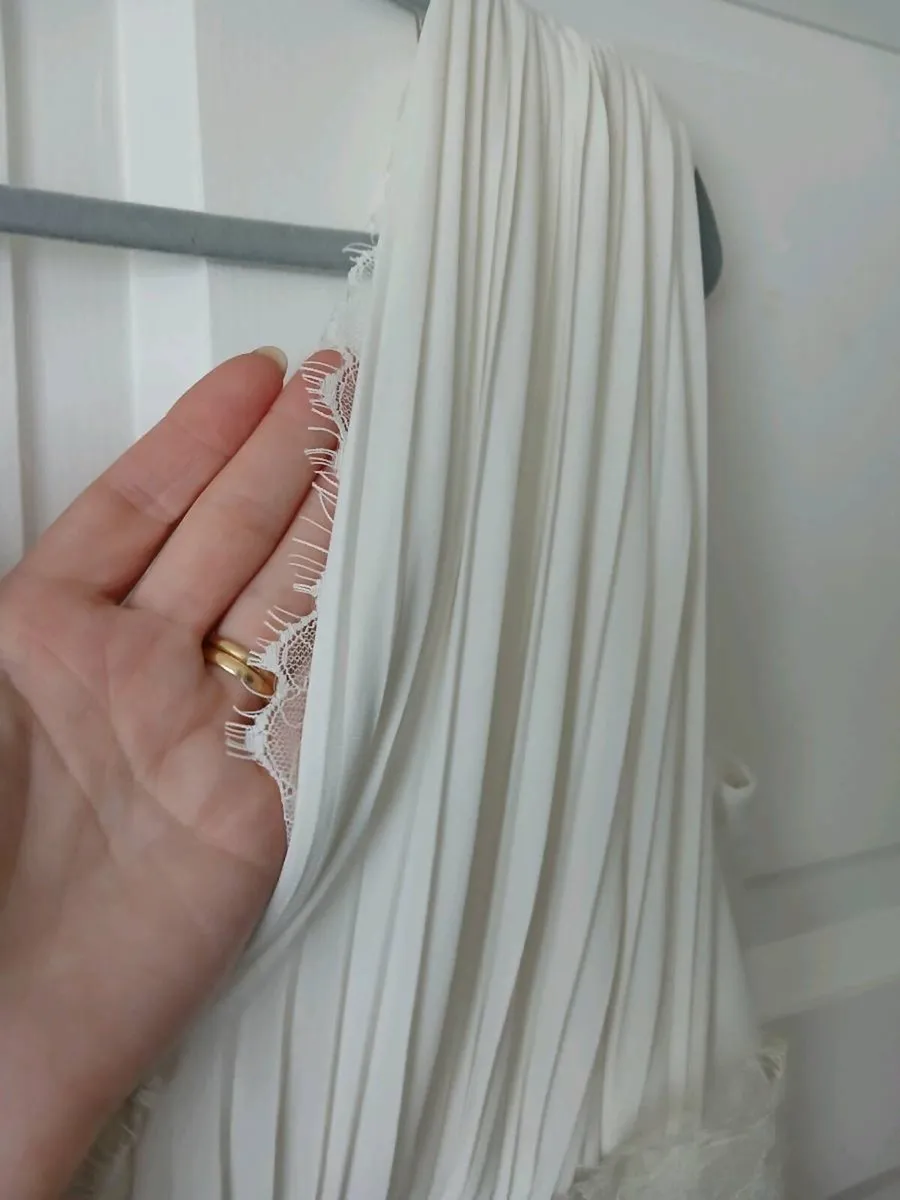 Asos off white/cream (wedding) dress - Image 4