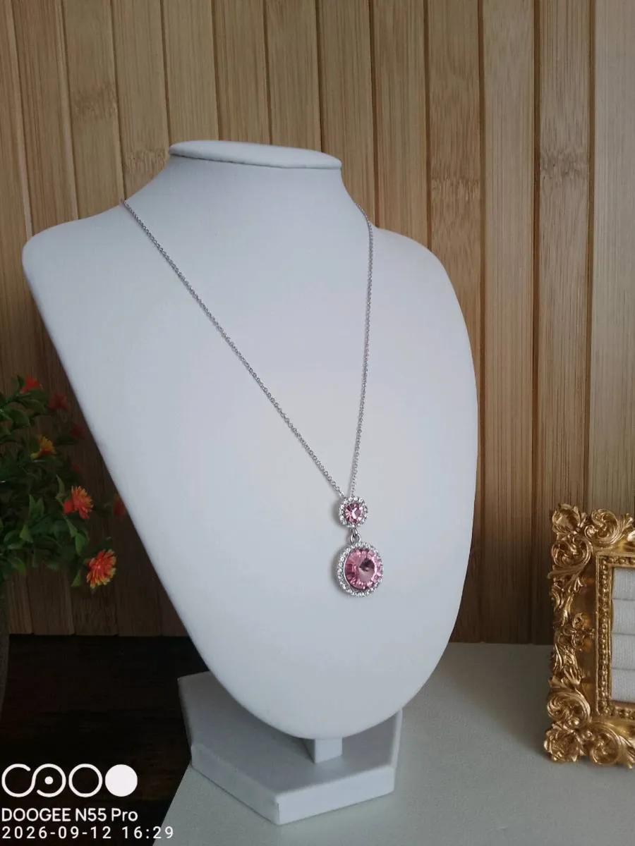 Women's Necklace - Image 1