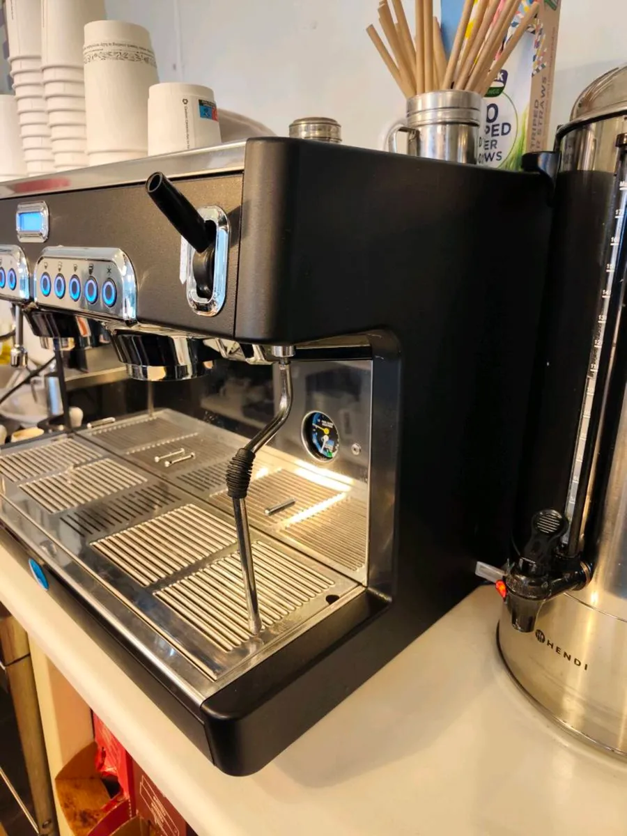 Carimali bubble group 2 coffee machine - Image 3