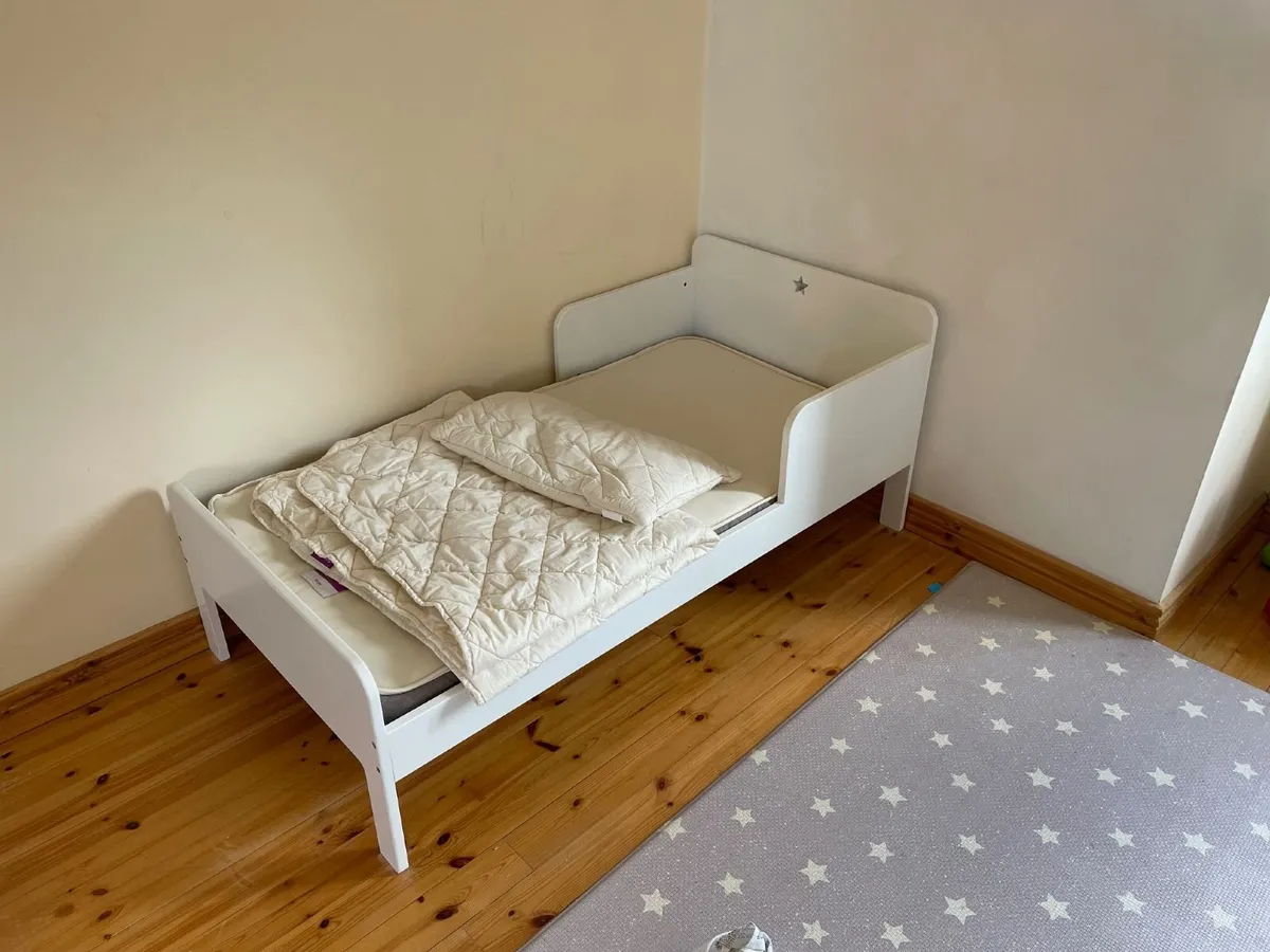 Toddler Bed, wool mattress and wool bedding set - Image 2