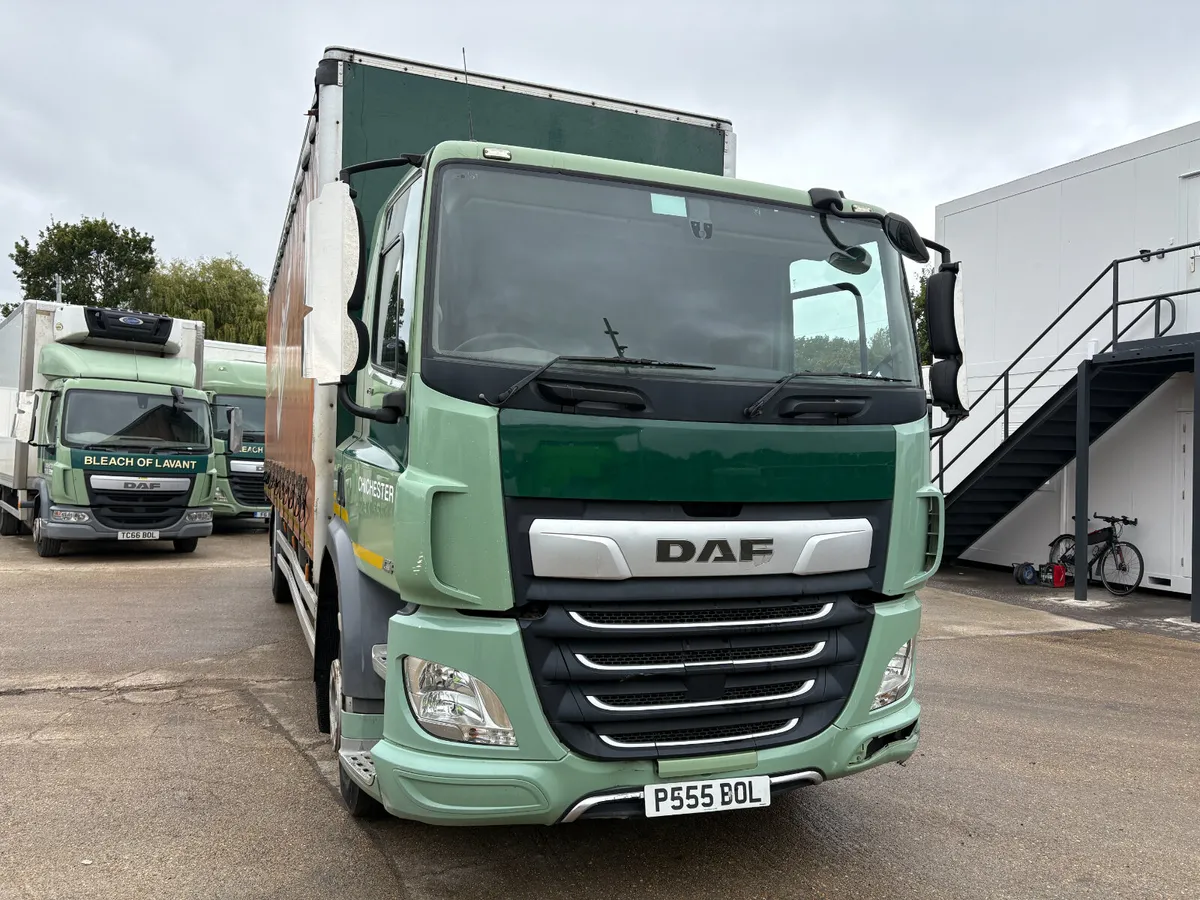 DAF CF260 CURTAINSIDE ONLY 267K KMS! - Image 1