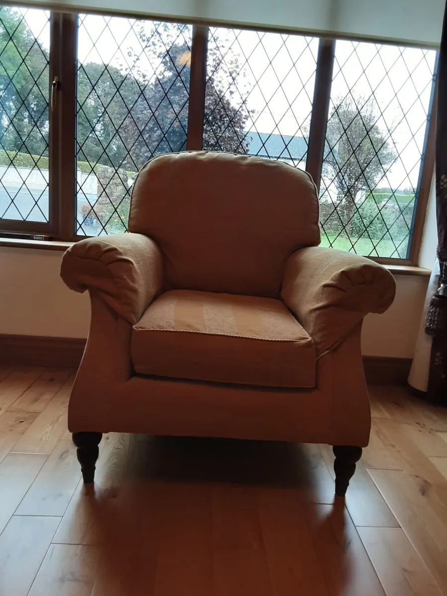 Three piece furniture - Image 1