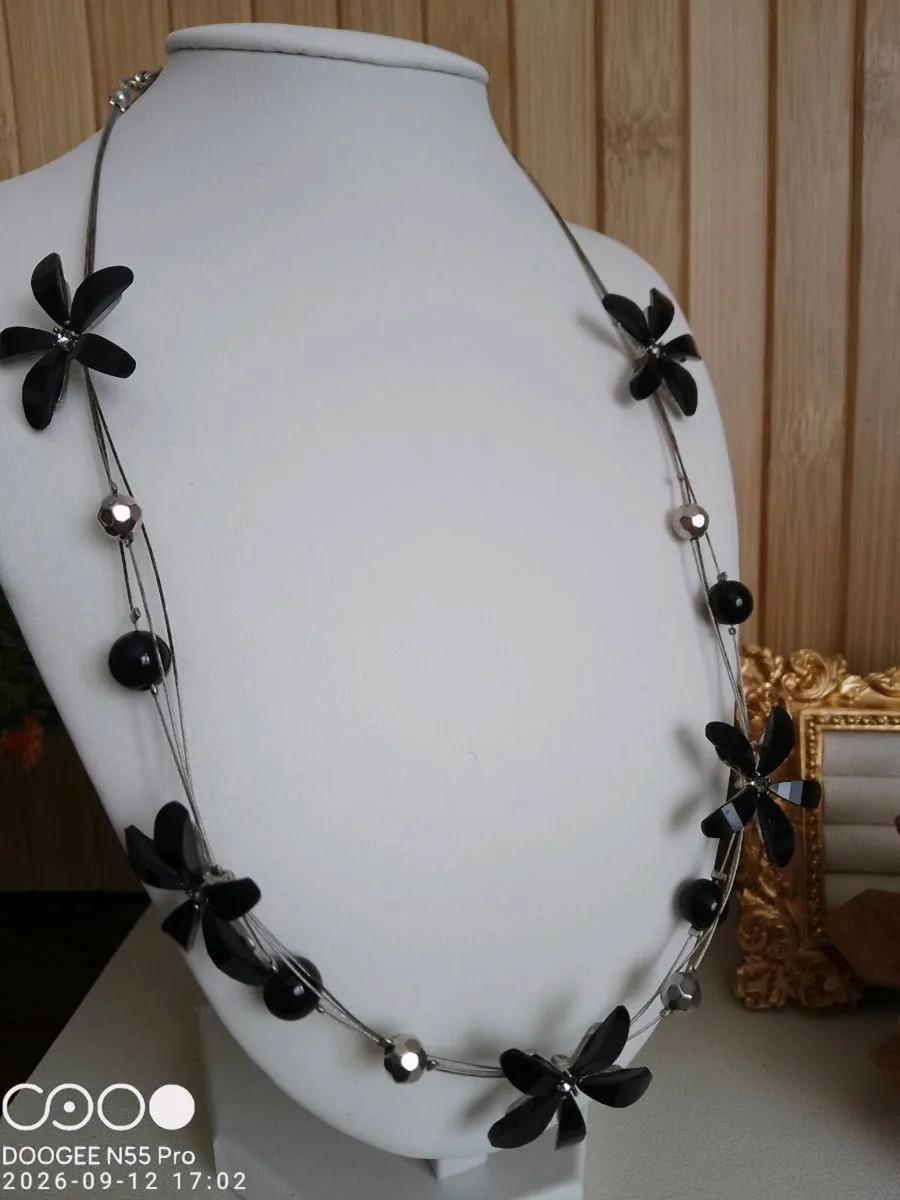 Women's Necklace - Image 2