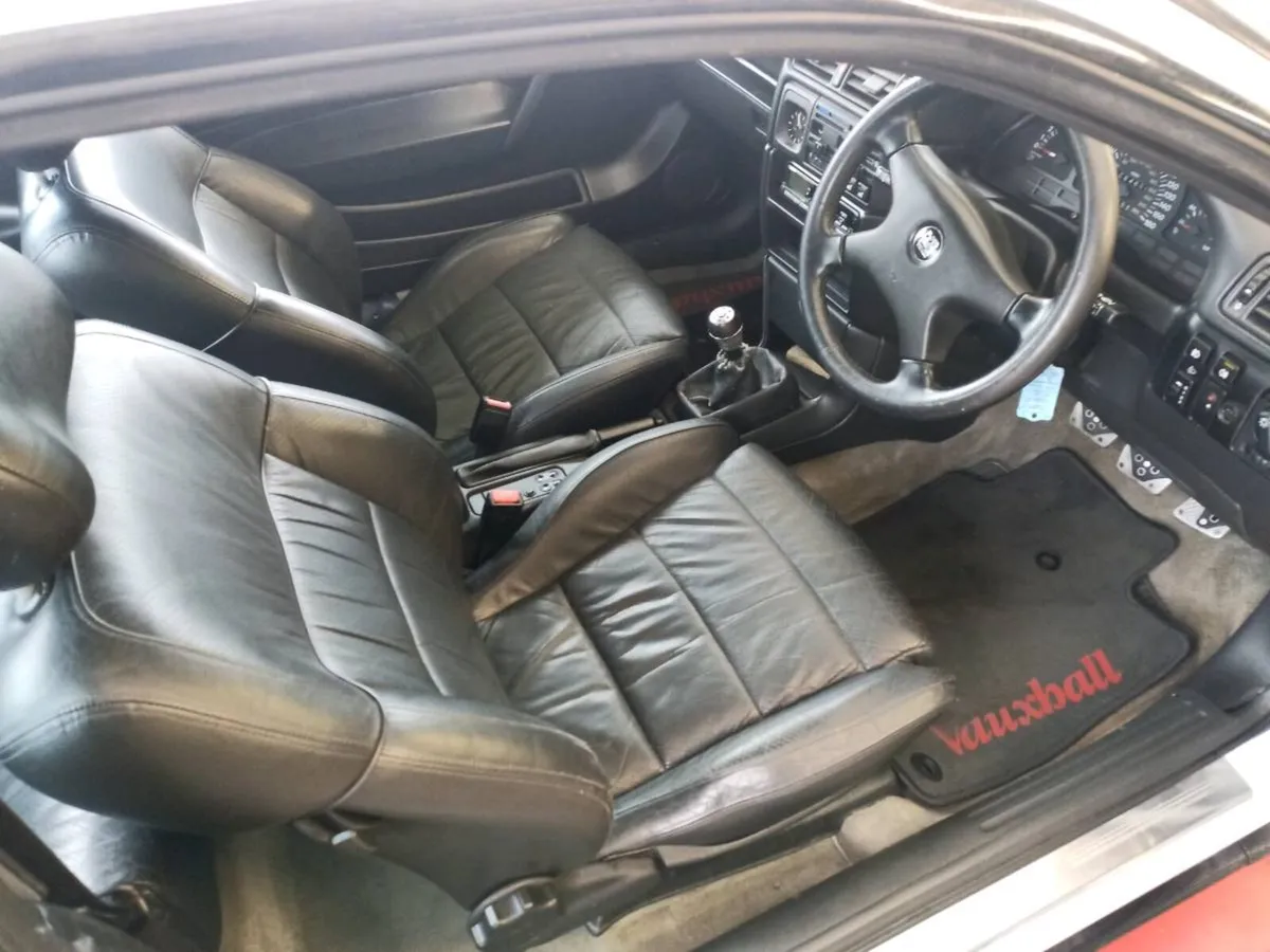 Calibra turbo.  . + Golf GTi. +   Clio RSI - Image 4