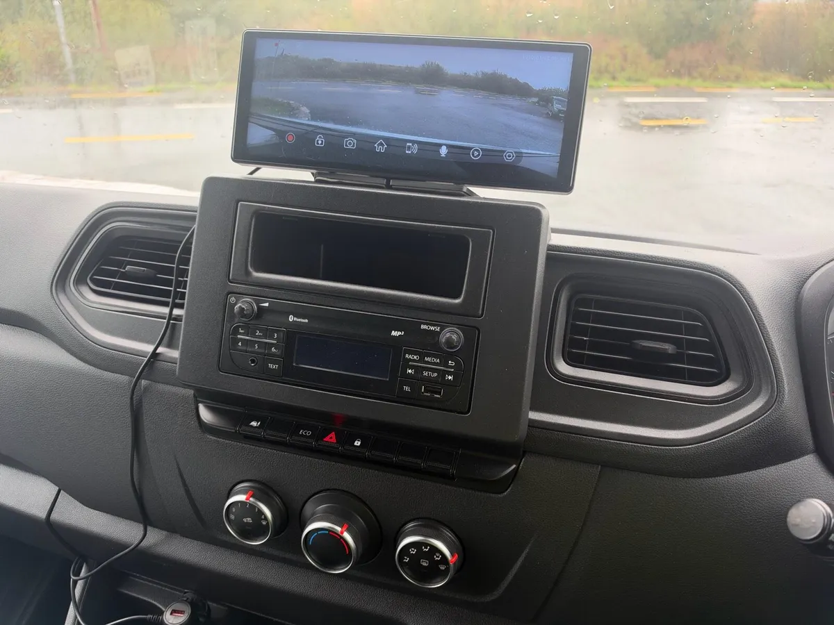 Renault master 2022 - Image 2
