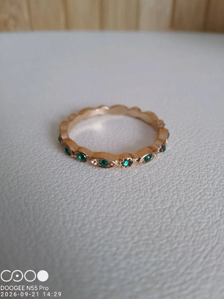 Women's Vintage Style Ring - Image 2