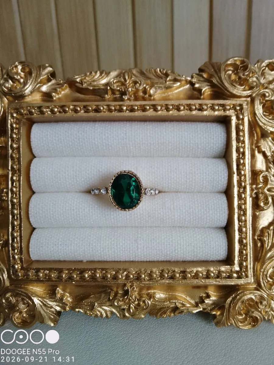 Women's Vintage Style Ring - Image 1