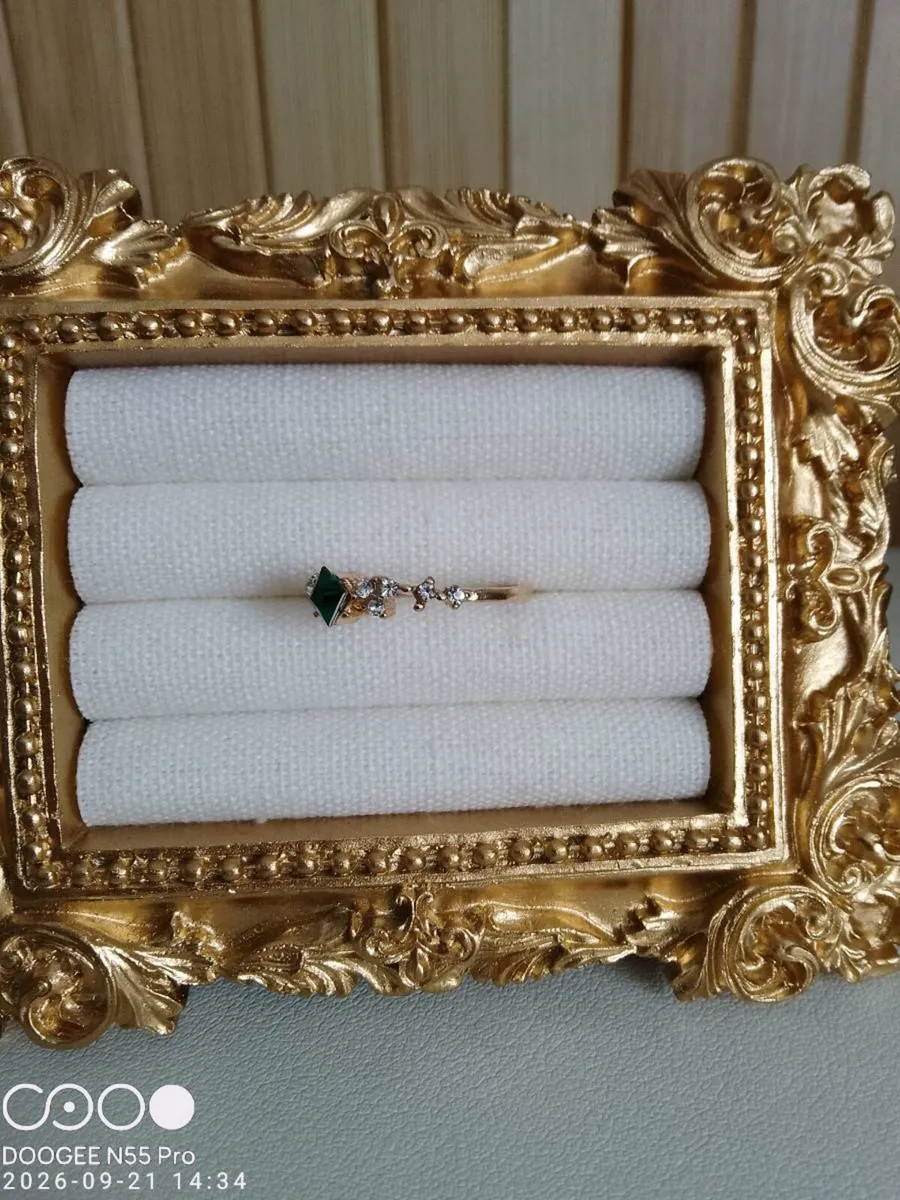 Women's Vintage Style Ring - Image 2