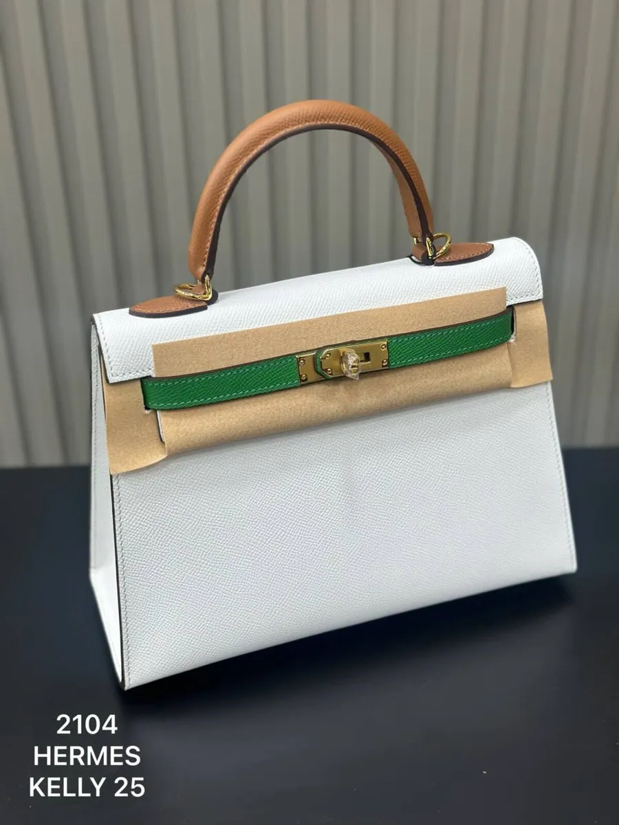 Women's handbag - Image 1