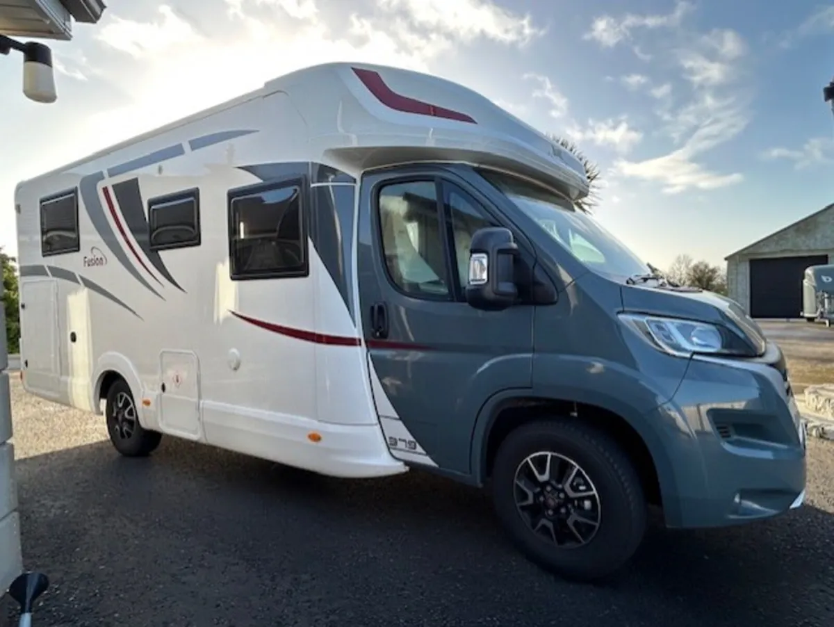 2023 MCLOUIS FUSION 379 FOR SALE - Image 1