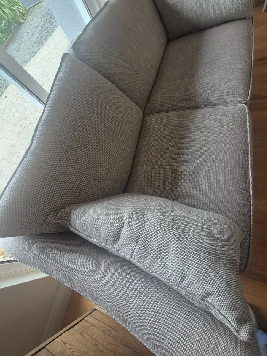 Sofa + 2 Armchairs - Image 4