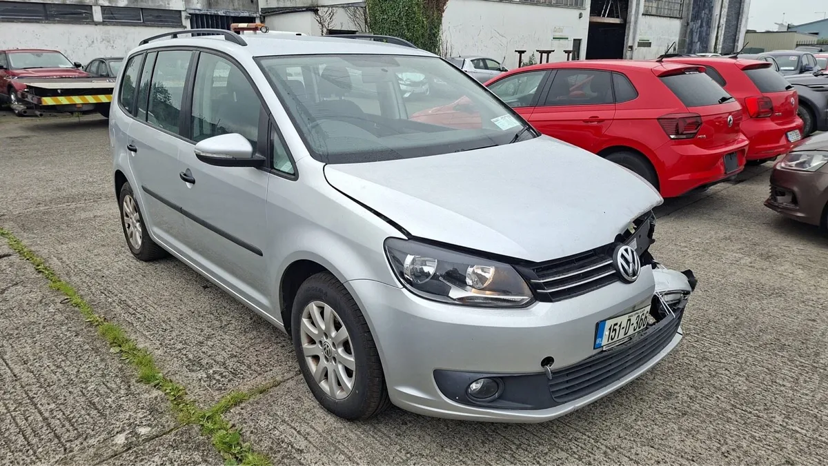 15 Touran…7 Seater - Image 1