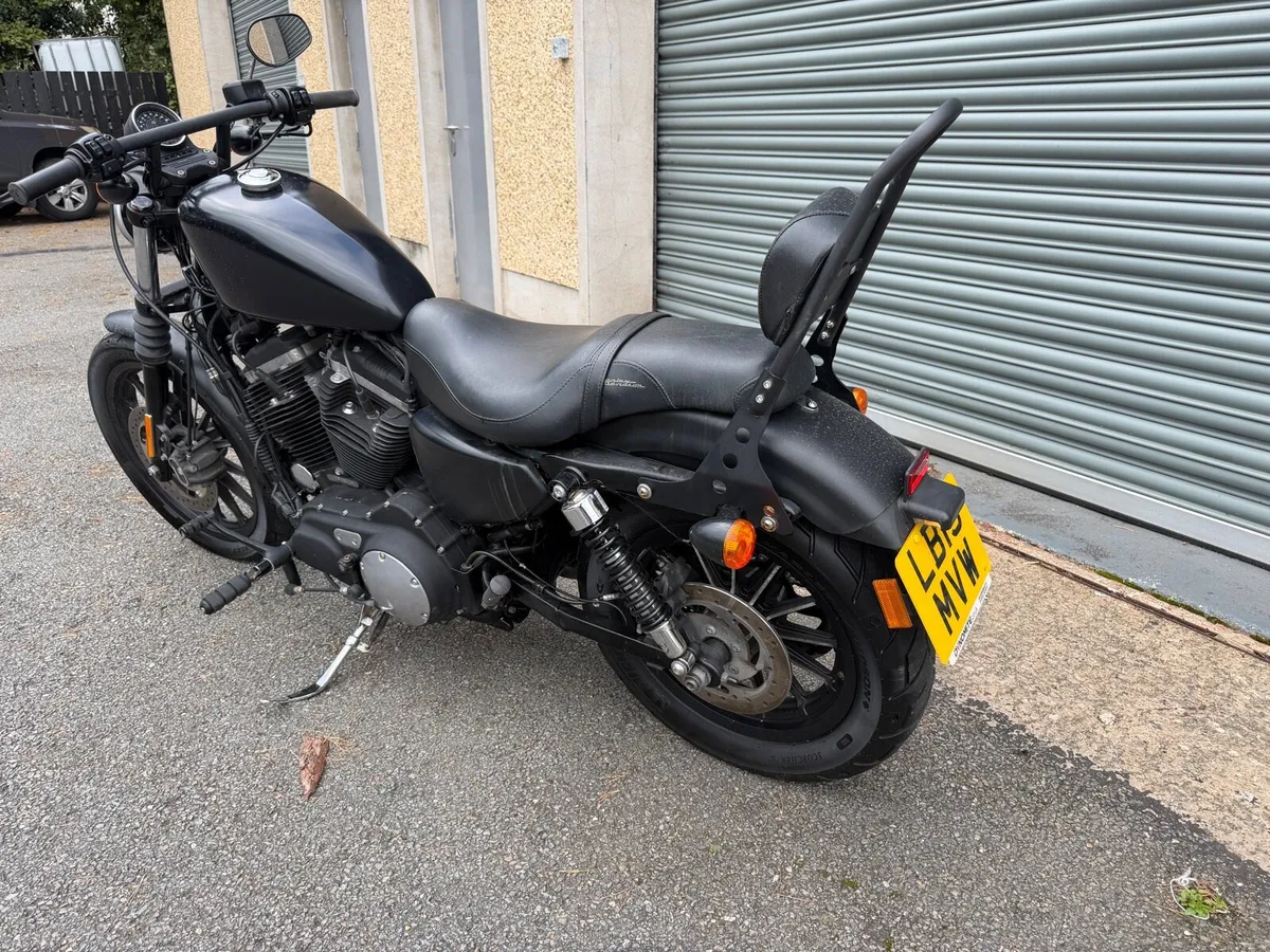 2015 Harley Davidson XL Iron Sportstar 883 - Image 2