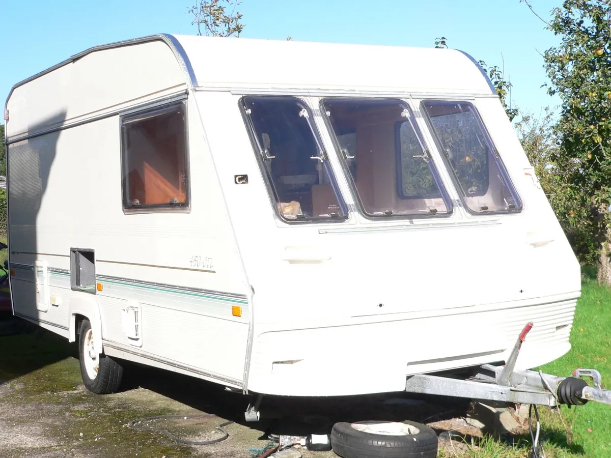 Marauder 450 CTL 4 Berth Caravan