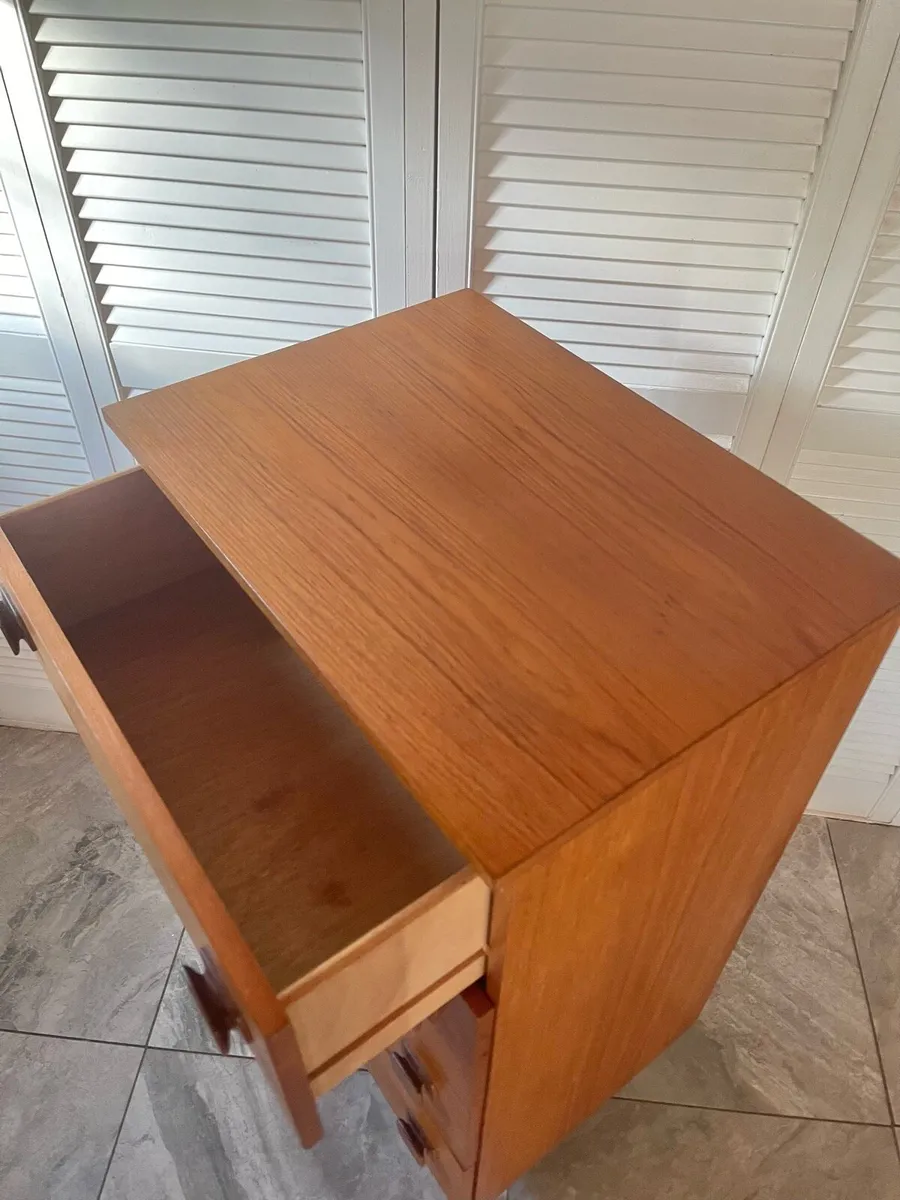 Mid century chest - Image 4