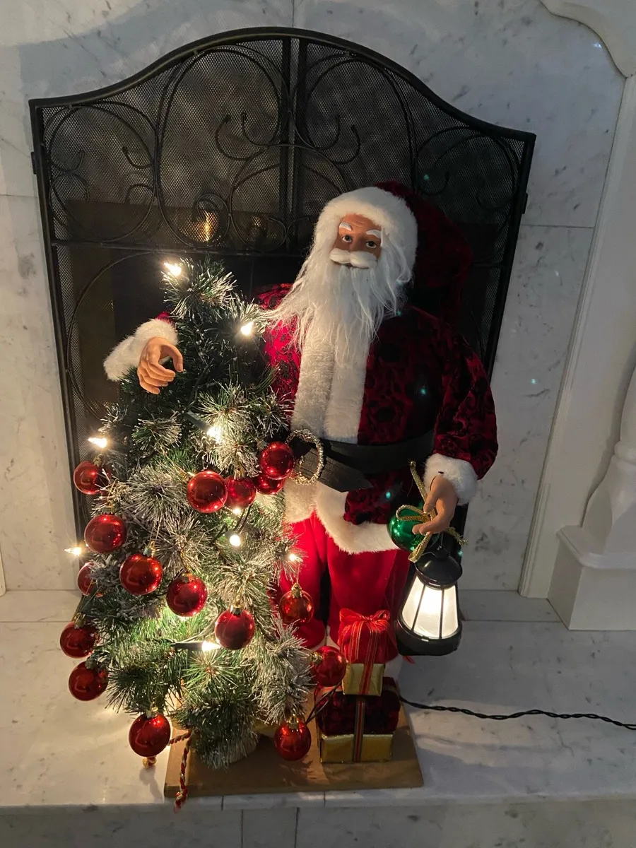 Large Santa Clause - Image 1