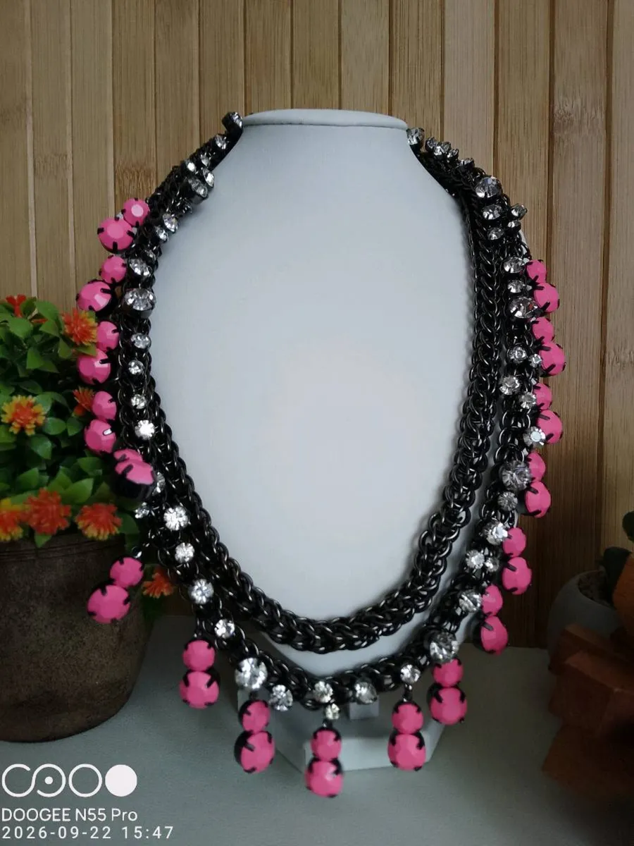 Women's Vintage Style Necklace - Image 1