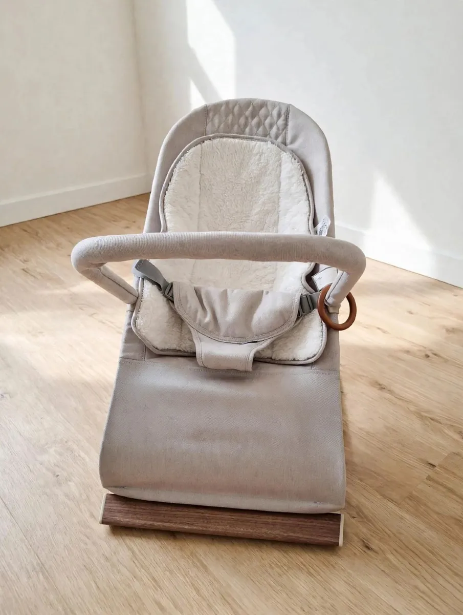 Baby Bouncer / Rocker with Toy Bar + Like New - Image 3