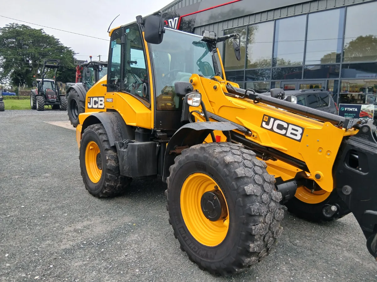 JCB 320S - Image 2