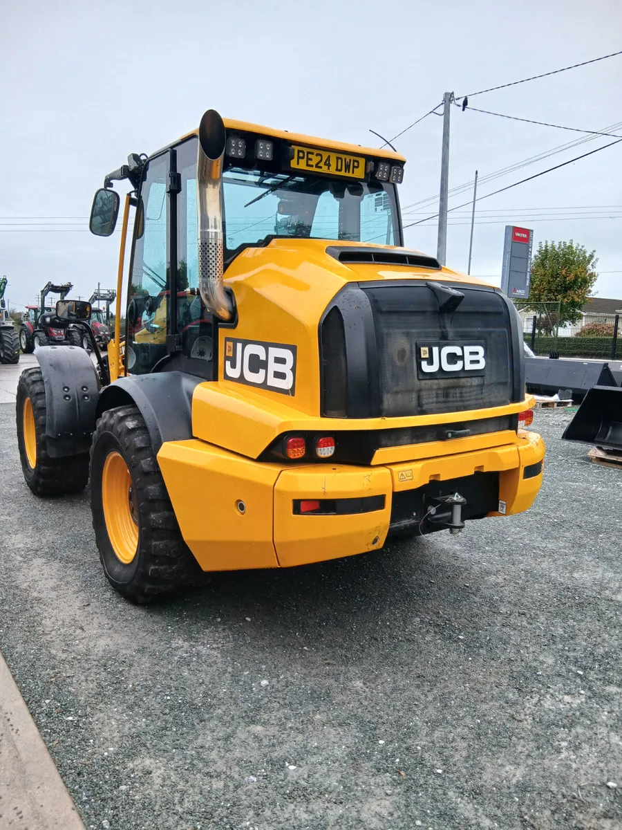 JCB 320S - Image 4
