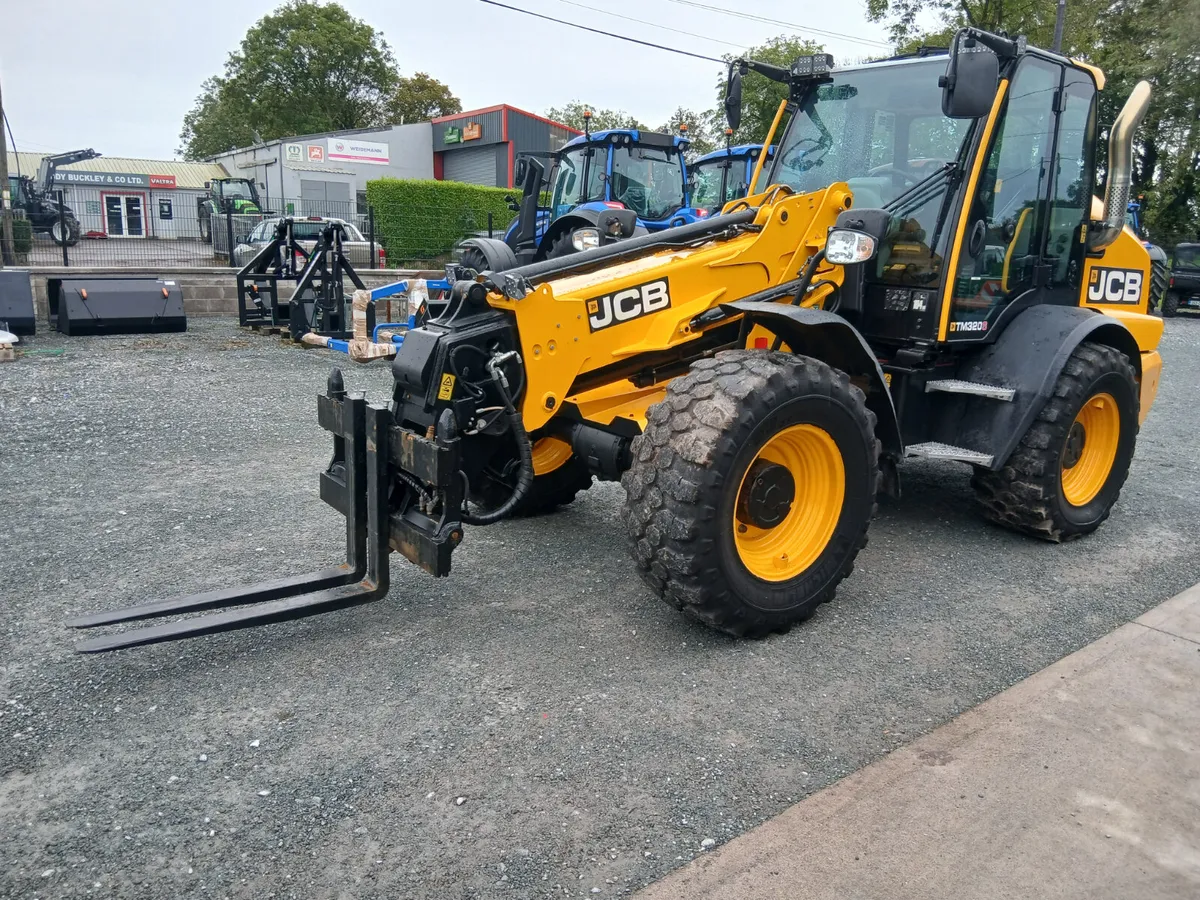 JCB 320S - Image 3