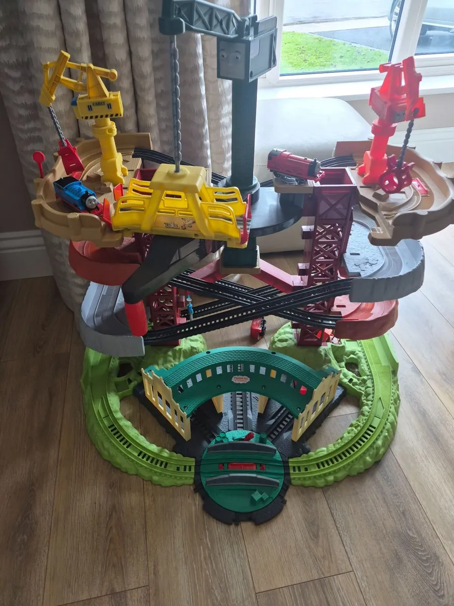 Toys - Image 2