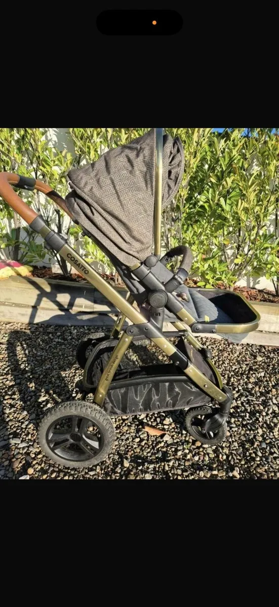 Cosatto WOW pram and pushchair bundle - Image 4