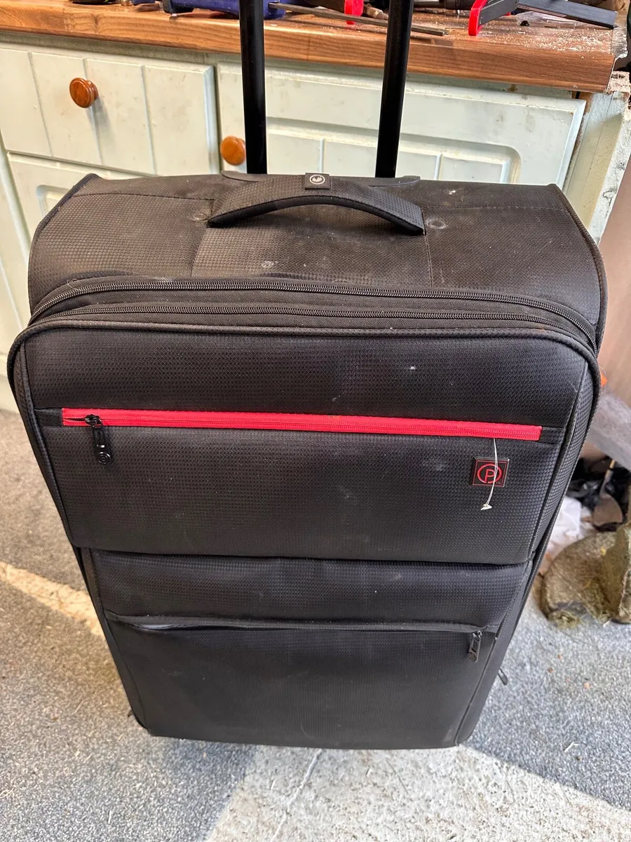 2 full sized Suitcases - Image 3