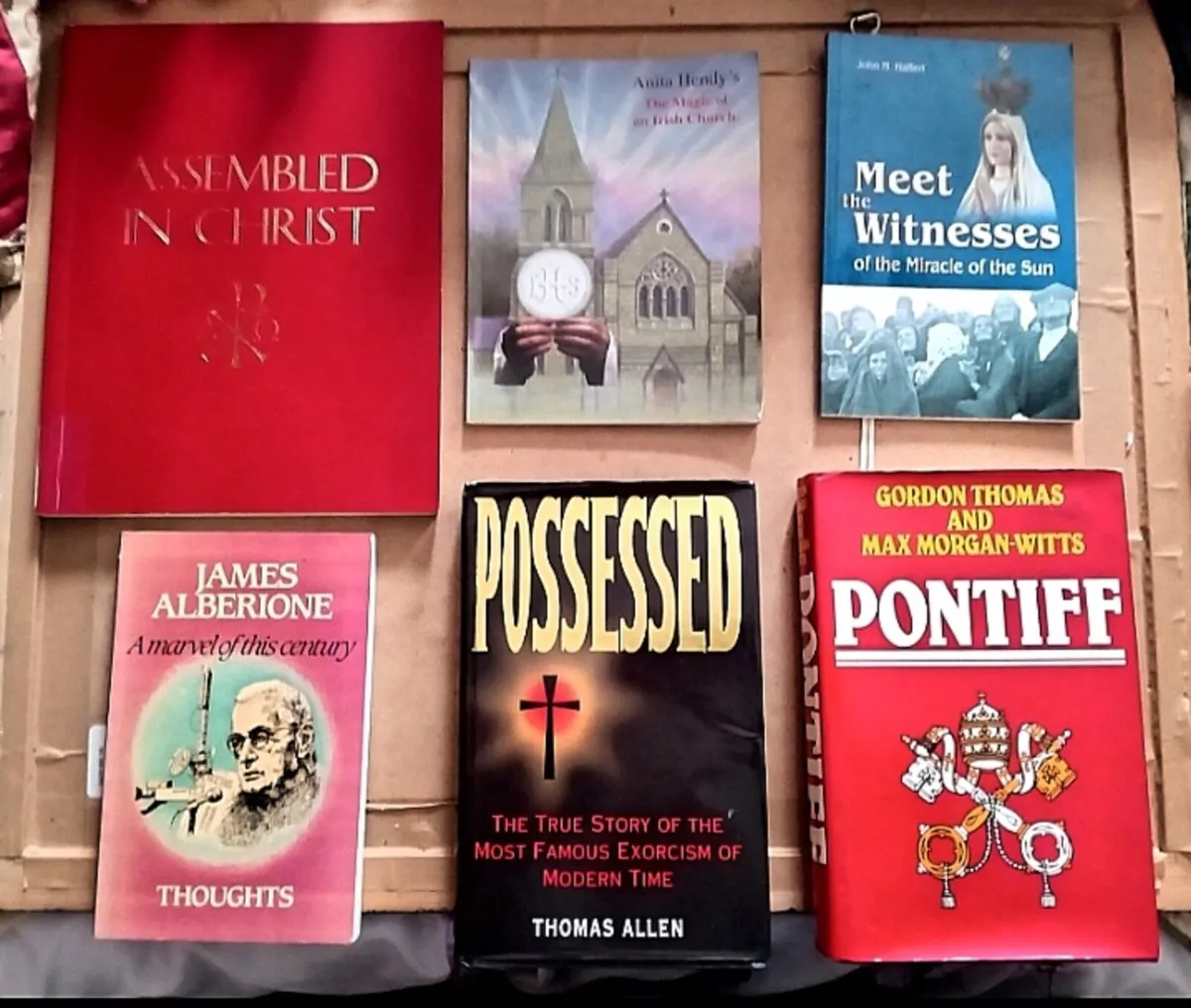 Religious Books Any 4 For €25 (10 photos) - Image 2