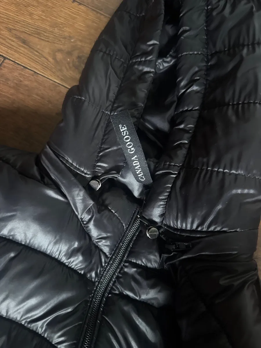 Canada goose Jacket - Image 3