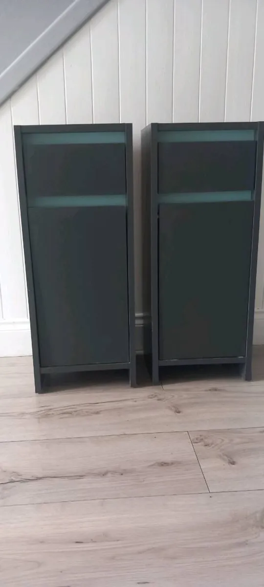 Bedside lockers - Image 2