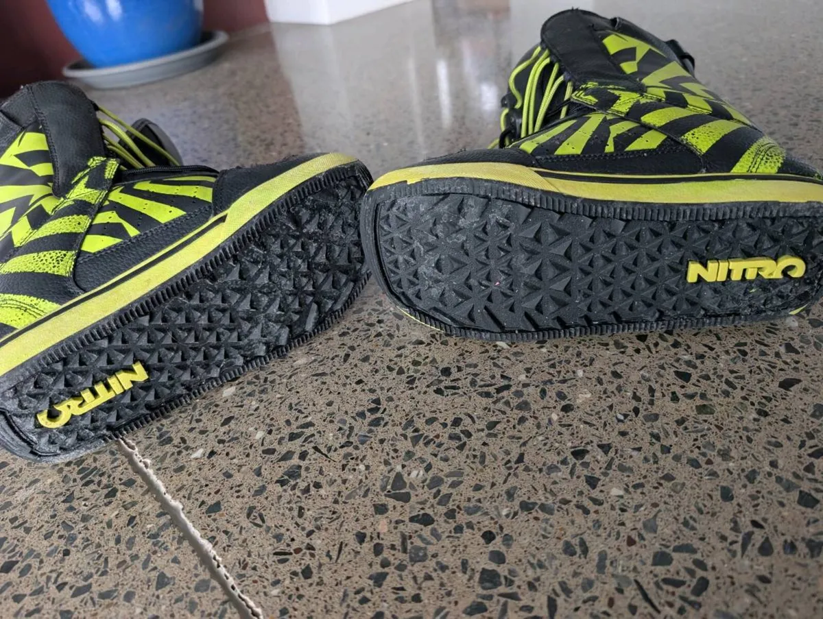 Nitro snowboard boots - Image 4