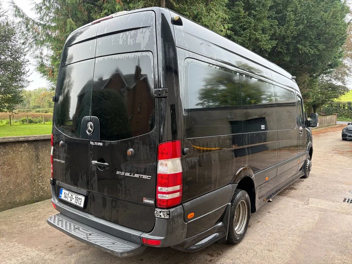 Sprinter executive bus - Image 4